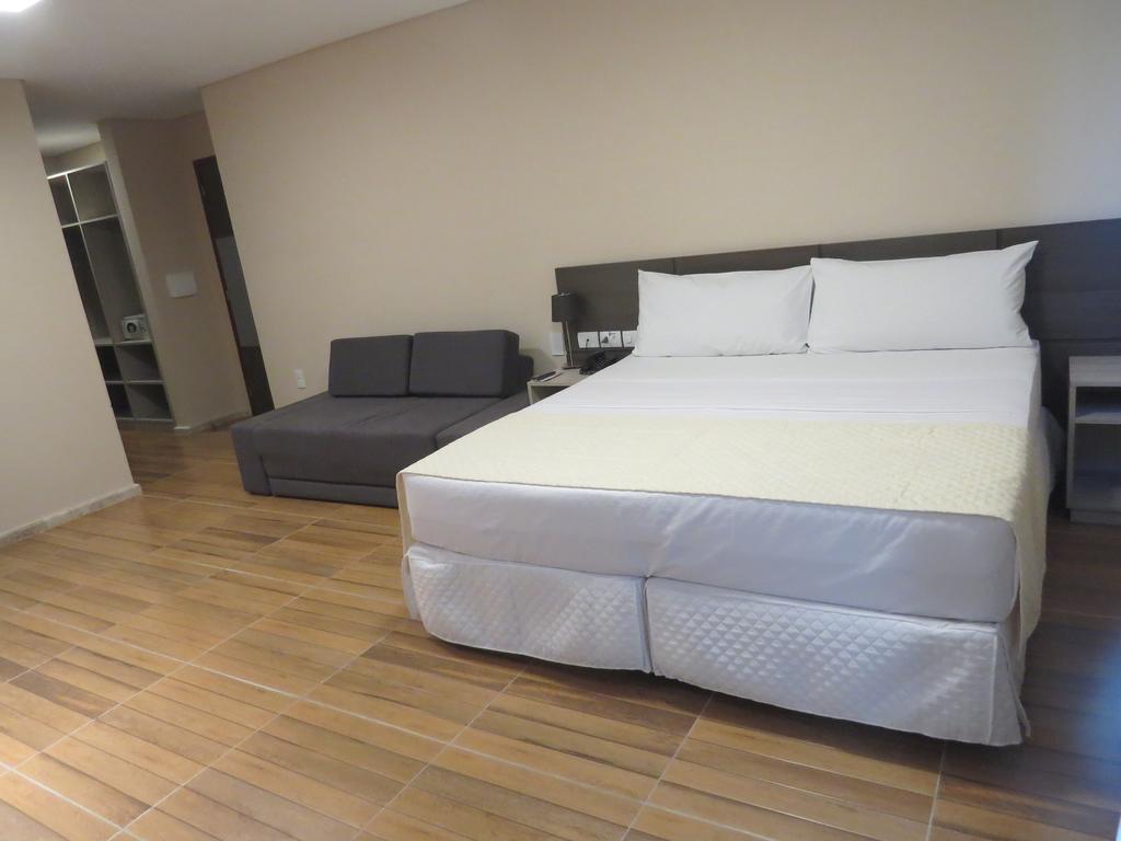 Hotel Golden *